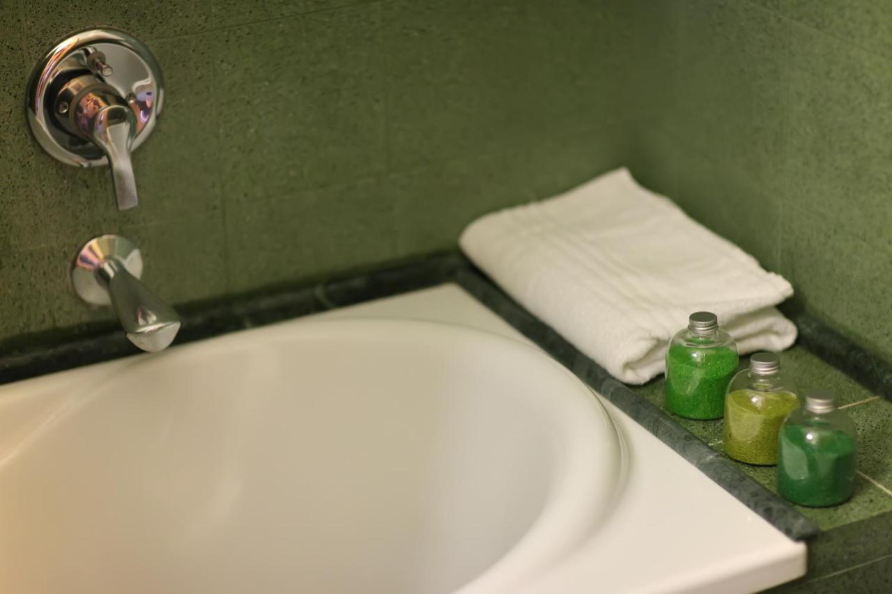 Hotel Zeffiro Sabaudia Værelse billede